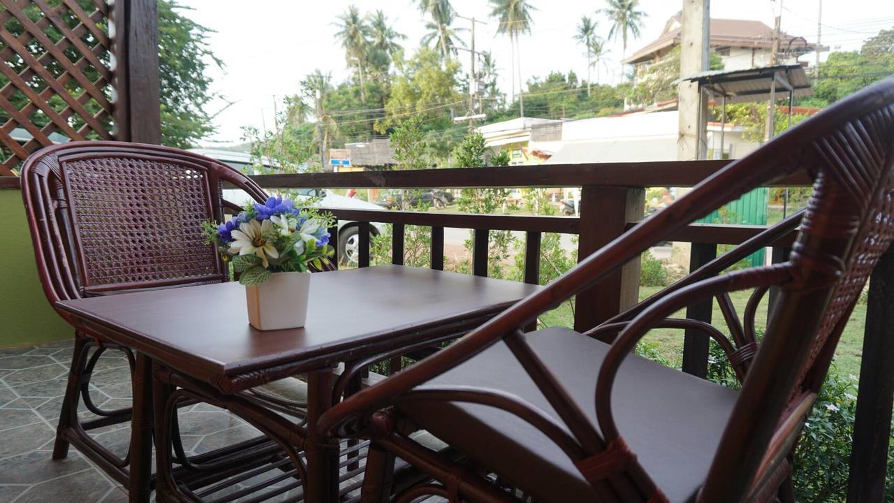 The Peace Tara House Hotel Ko Lanta Buitenkant foto