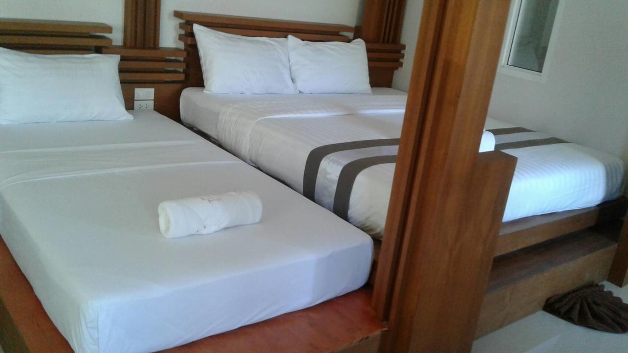 The Peace Tara House Hotel Ko Lanta Buitenkant foto